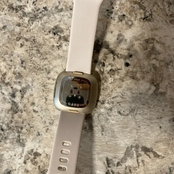 Fitbit Sense - Picture 3 of 4